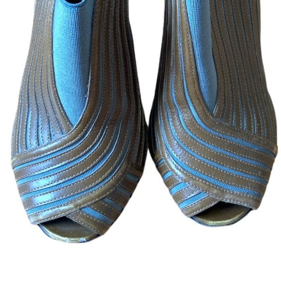 Givenchy vintage leather chunky ankle booties - Picture 5 of 12